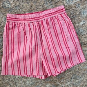 Pink Striped Thick Pocket Shorts